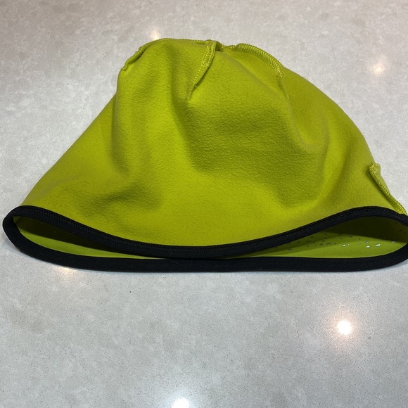 Lululemon Cold Terrain Run Beanie Yellow (One Size)⭐️⭐️⭐️⭐️ - Picture 13 of 16
